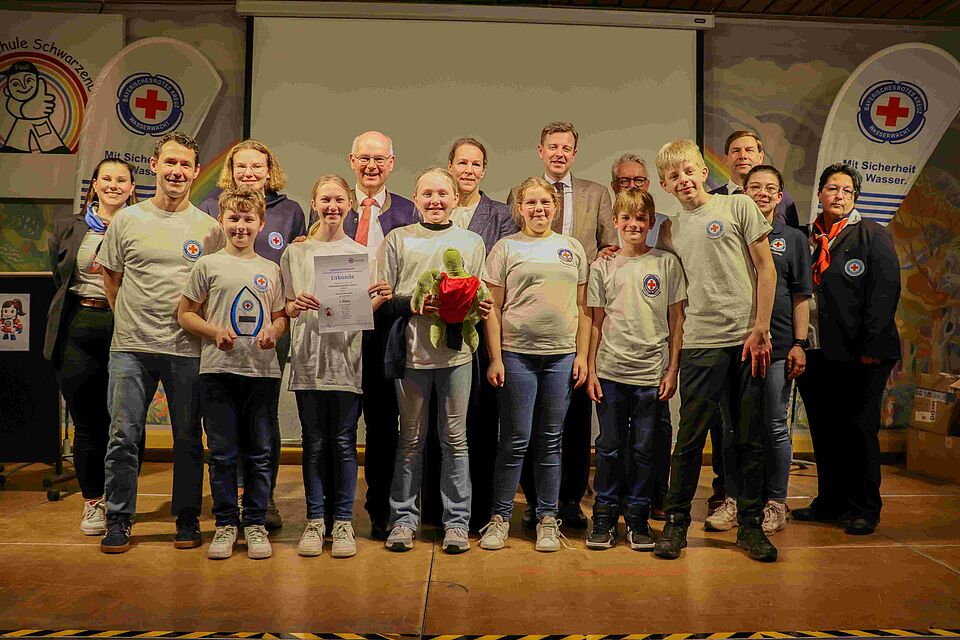 Kinder bei der Siegerehrung