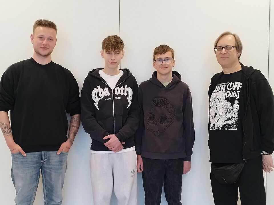 Die Teilnehmer zusammen mit den Beauftragten der Kita